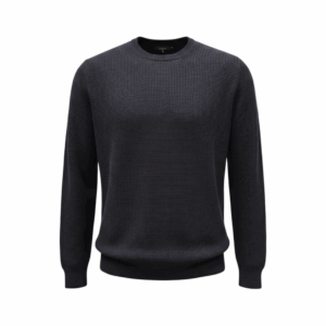 Maglia girocollo in 100% lana merino extrafine, lavorazione nido d’ape fine.
